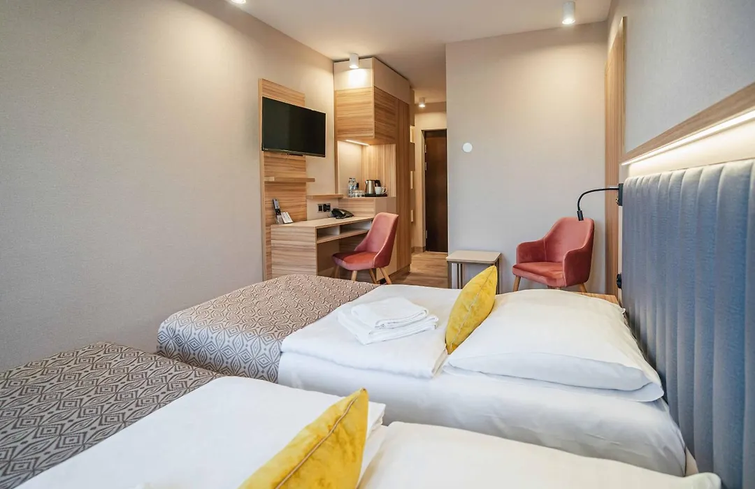 Hotel Stok-1